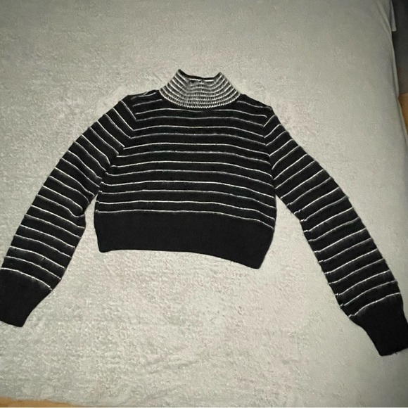TOPSHOP Rock ‘N Roll stripe crop turtleneck size 10 VGUC - Picture 3 of 11